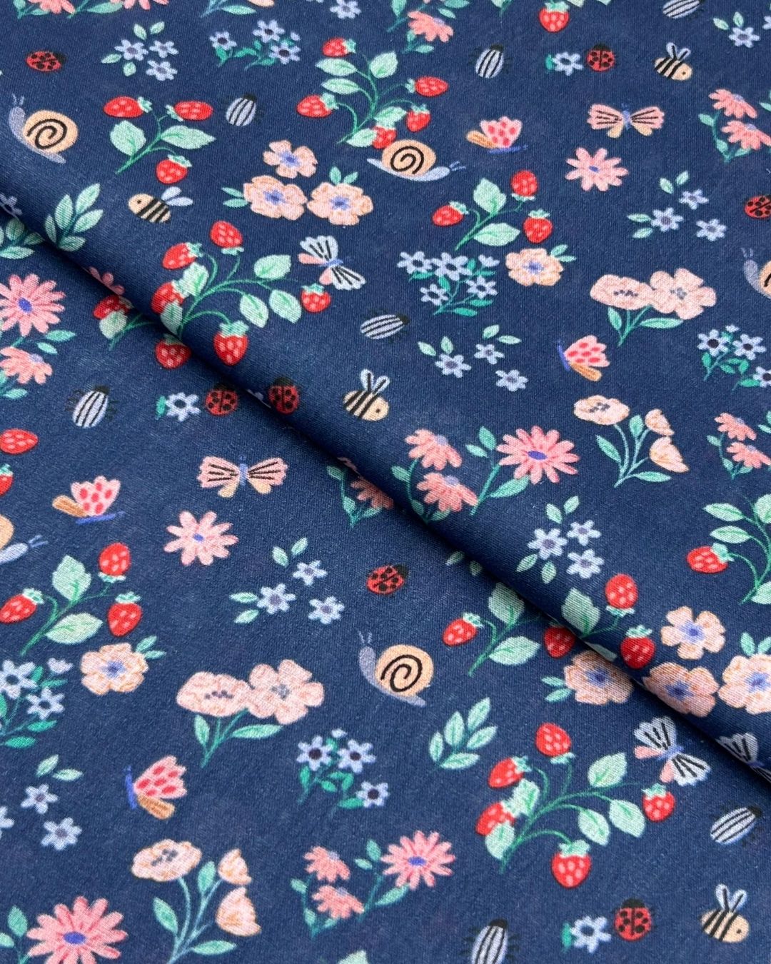 Rang e Bahar Digital Print Lawn (REBD-S260-0916), digitally printed lawn fabric by the meter