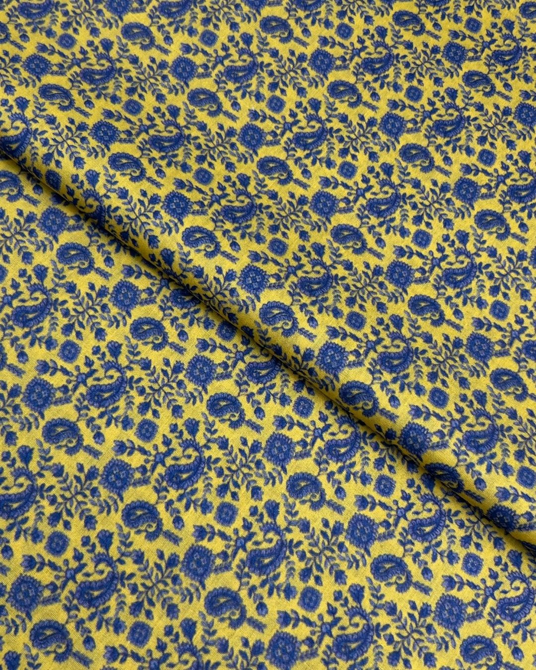 Rang e Bahar Digital Print Lawn fabric