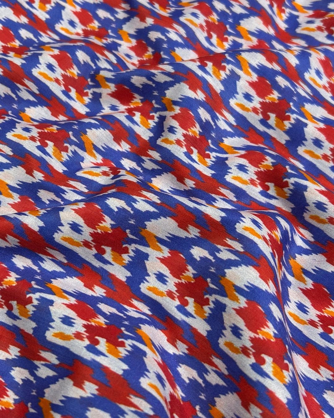 Tie & Dye Digital Print Lawn (TDP-S25-0015) – digitally printed lawn fabric, photo 2