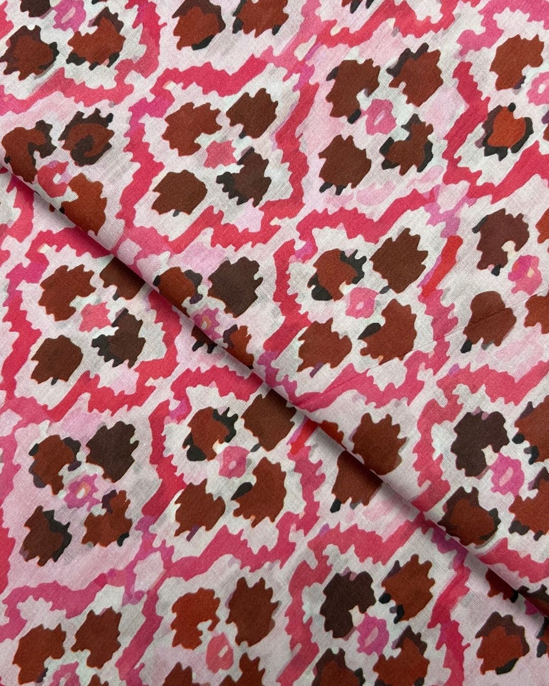 Tie & Dye Digital Print Lawn fabric