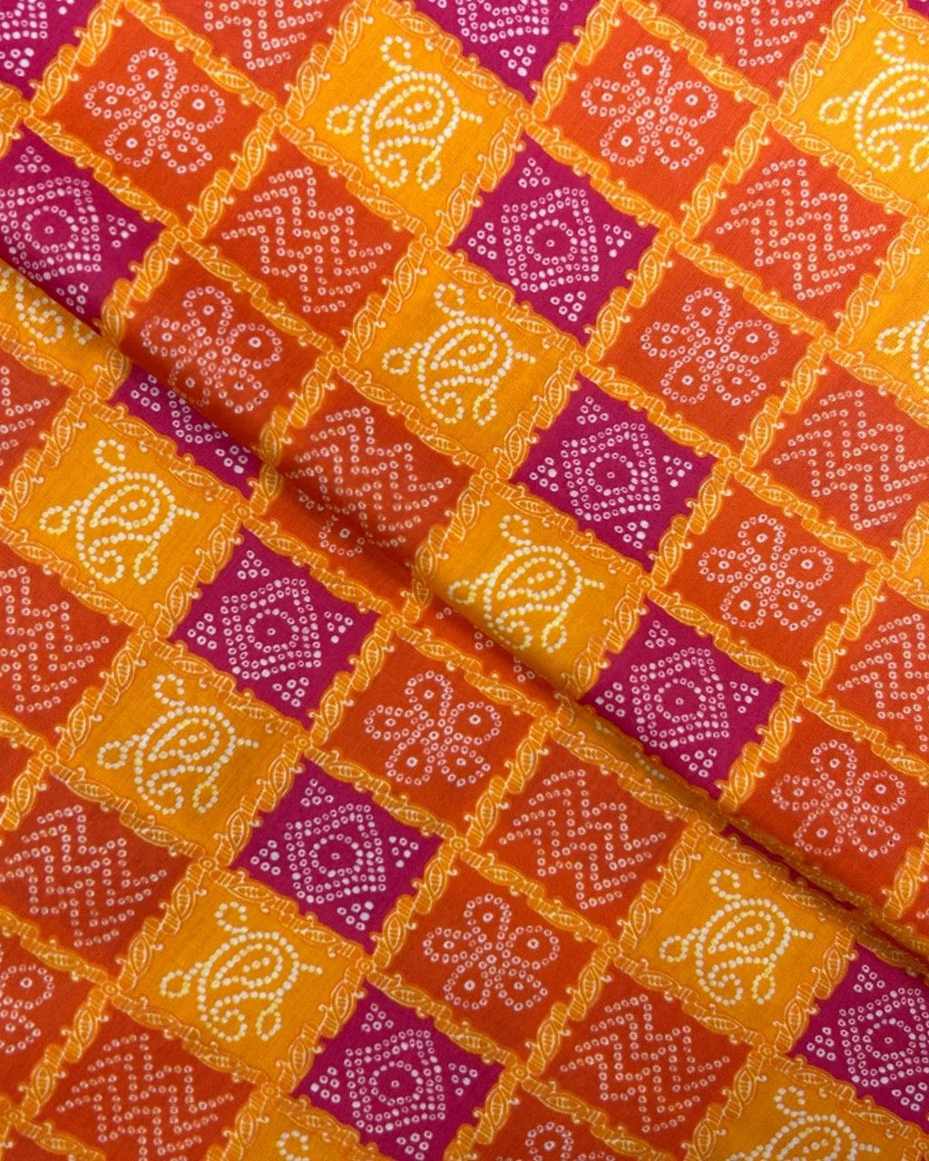 Chunri Digital Print Lawn fabric