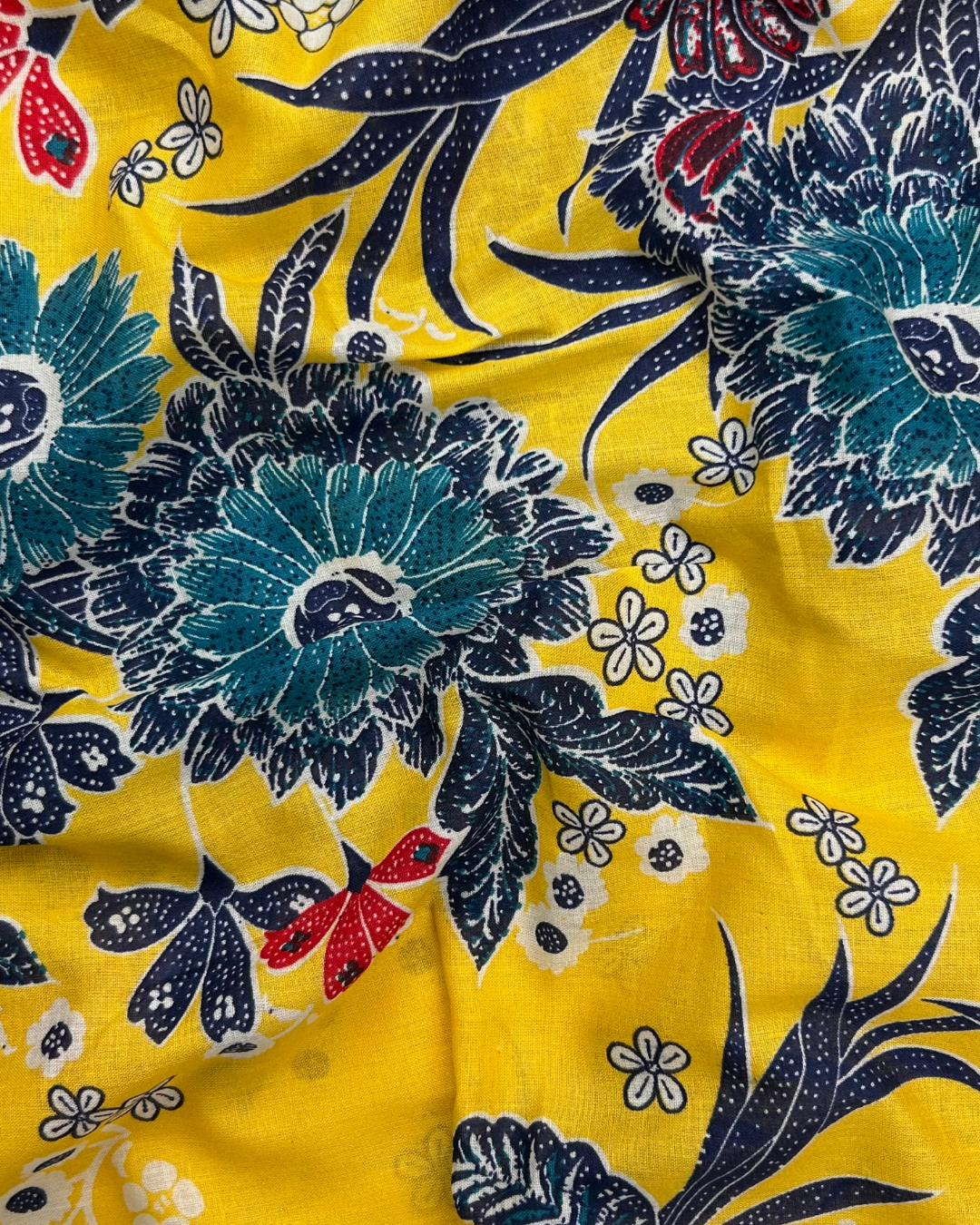 Wide Digital Print Lawn fabric