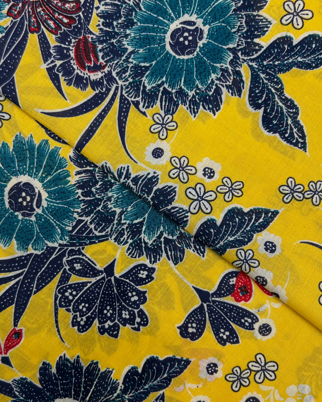 Wide Digital Print Lawn fabric