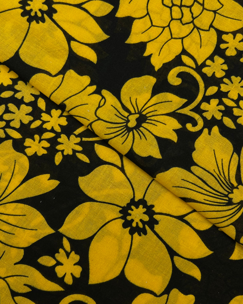 Wide Digital Print Lawn (DPLW-S25-0049), digitally printed lawn fabric by the meter